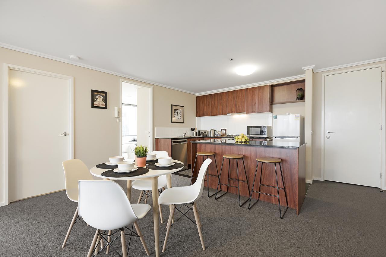 Complete Host Southpoint Apartments ملبورن المظهر الخارجي الصورة