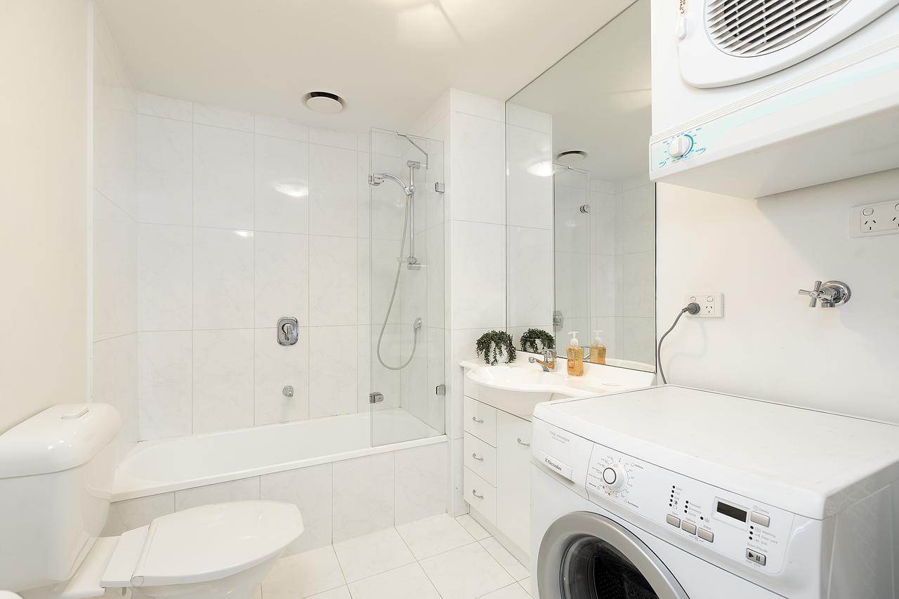 Complete Host Southpoint Apartments ملبورن المظهر الخارجي الصورة