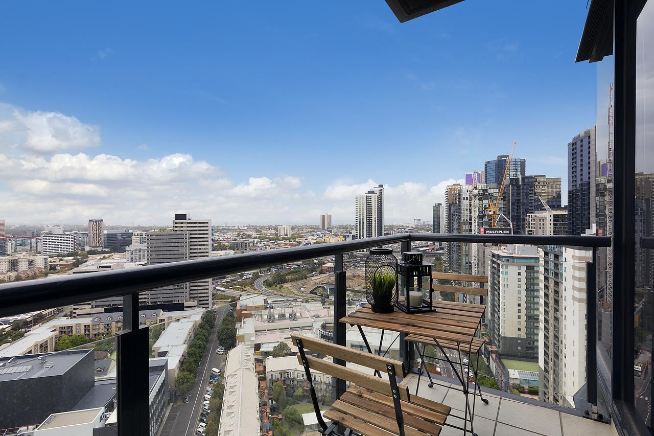 Complete Host Southpoint Apartments ملبورن المظهر الخارجي الصورة
